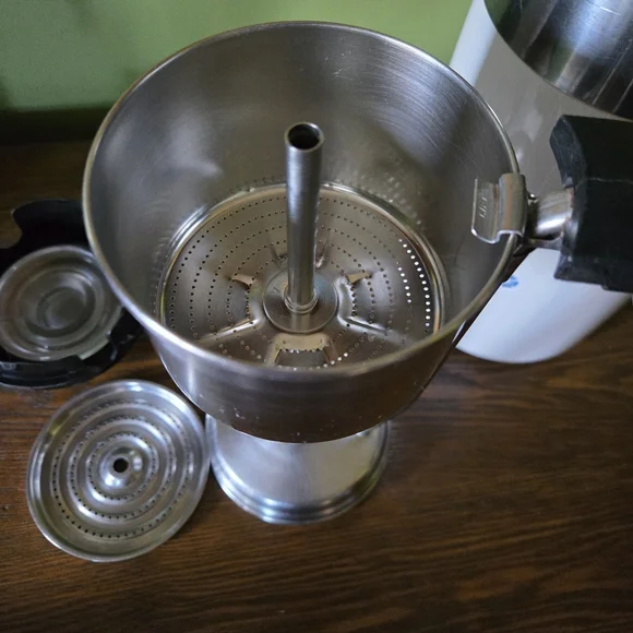 Vintage Corningware 10 Cup Blue Cornflower Percolater Coffee Pot Carafe - Picture 11 of 16